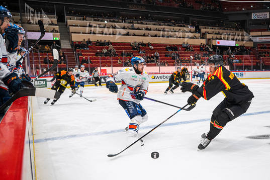 Brynäs Theo Widén-Schade och Växjös Erik Josefsson