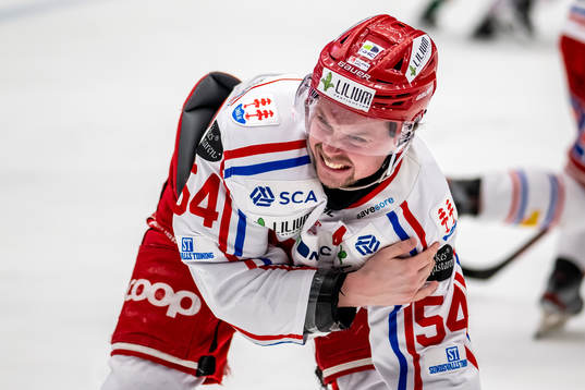 Timrås Jonathan Dahlén har ont
