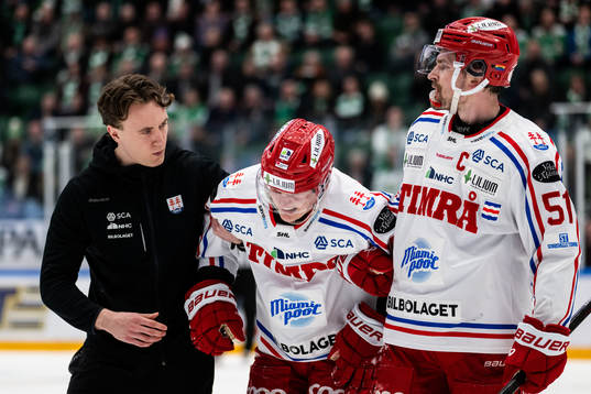 Timrås Axel Rindell har ont