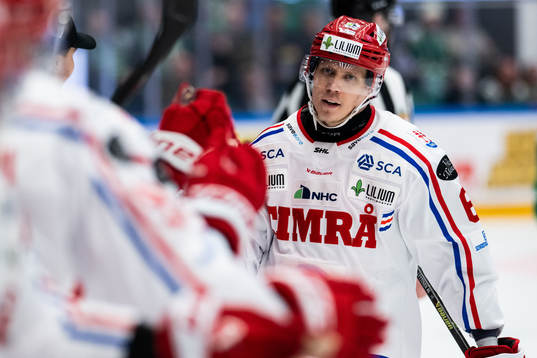 Timrås Joonas Lyytinen jublar