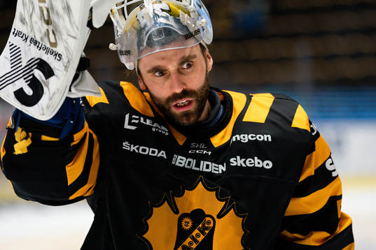 Skellefteås målvakt Frans Tuohimaa