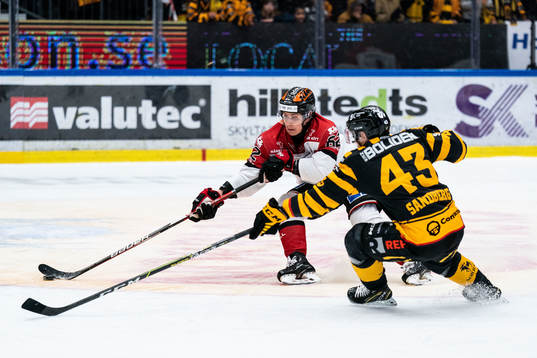 Örebros Robert Leino och Skellefteås Filip Sandberg