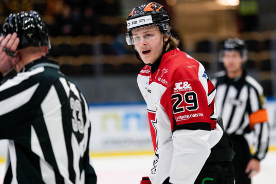 Örebros Milton Oscarson