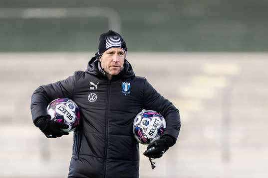 Bläddra bland fler bilder av Fotboll, Allsvenskan, Malmö FF, Träning 