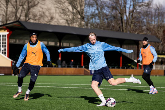 Derek Cornelius och Daniel Gudjohnsen