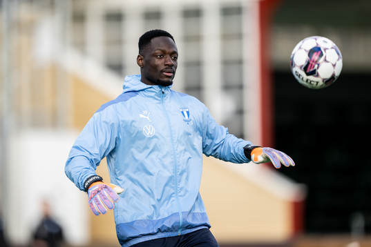 Målvakt Ismael Diawara