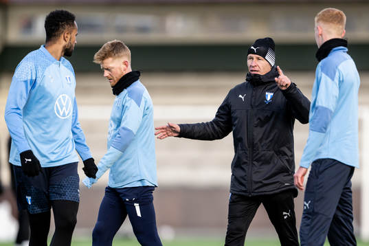 Isaac Kiese Thelin, Anders Christiansen och assisterande