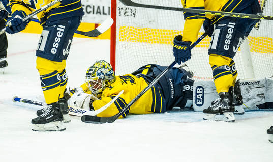 HV71s målvakt Joni Ortio