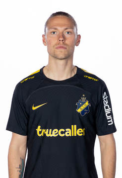 s Viktor Fischer