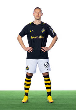 s Viktor Fischer