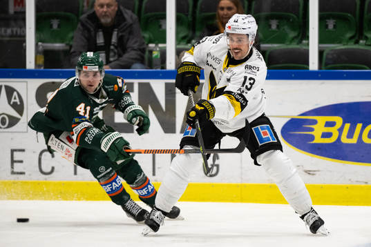Kristianstads Melker Eriksson och Västerås Trevor Cheek