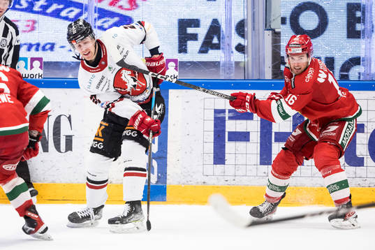 Vita Hästens Filip Lennström och Moras Kevin Hancock