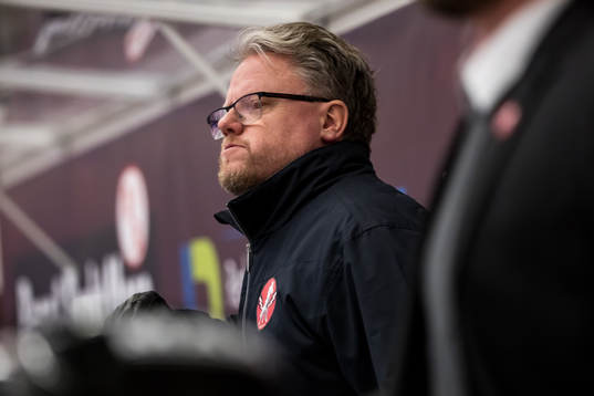 Vita Hästens tränare Anders Olsson