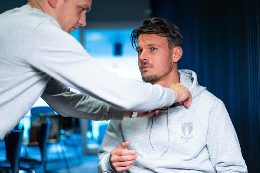 Malmö FF presenterar Stefano Vecchia som ny spelare