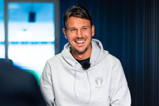Malmö FF presenterar Stefano Vecchia som ny spelare