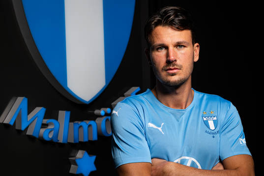 Malmö FF presenterar Stefano Vecchia som ny spelare