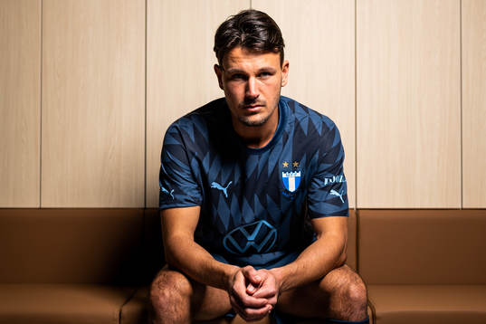 Malmö FF presenterar Stefano Vecchia som ny spelare