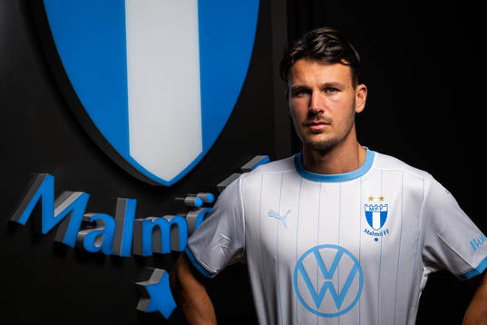 Malmö FF presenterar Stefano Vecchia som ny spelare