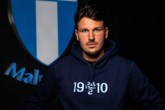 Malmö FF presenterar Stefano Vecchia som ny spelare
