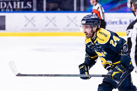 Södertäljes Jacob Dahlström jublar