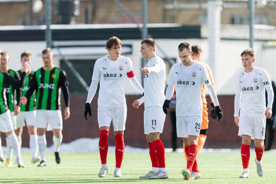 Bläddra bland fler bilder av Fotboll, Träningsmatch, GAIS - Helsingborg