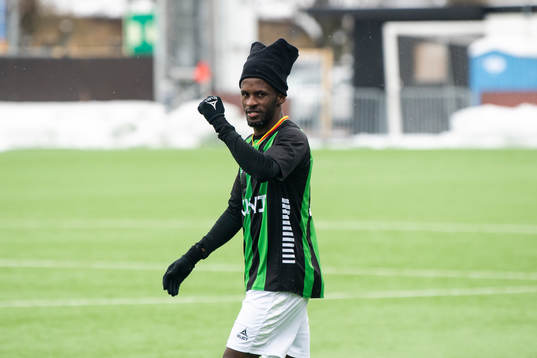 GAIS Rickard Emeka Friday jublar