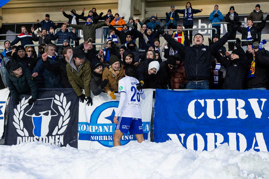 IFK Norrköpings Kristoffer Khazeni tackar fansen