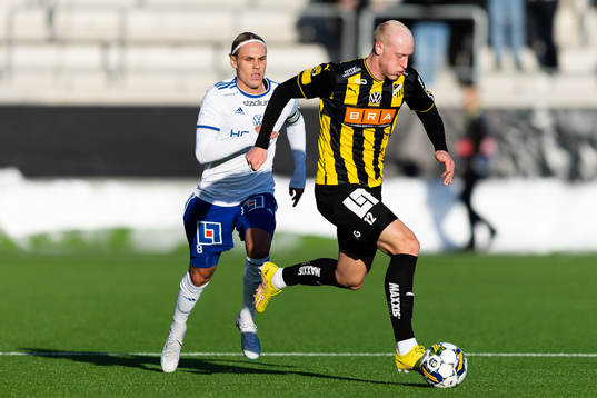 IFK Norrköpings Arnor Sigurdsson och Häckens Valgeir