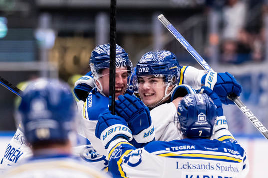 Leksands Lian Bichsel jublar med Anton Johansson