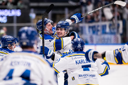 Leksands Lian Bichsel jublar med Anton Johansson