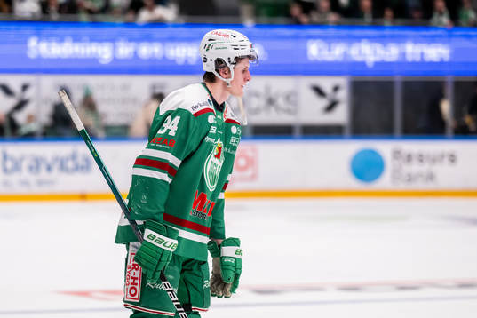 Rögles Adam Edström deppar