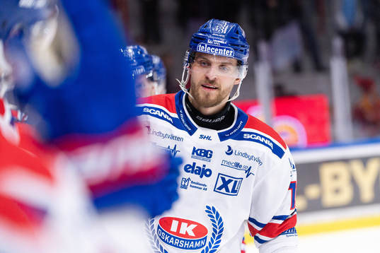 Oskarshamns Jiri Smejkal jublar