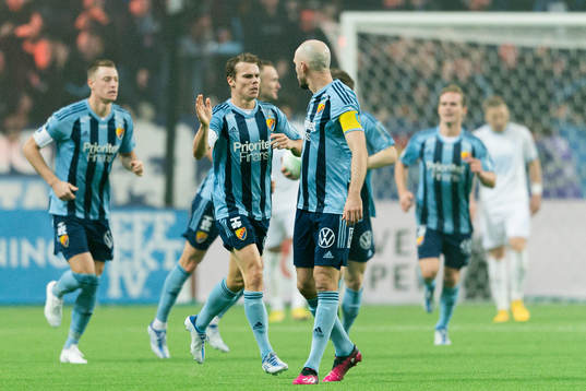 Djurgårdens Elias Andersson jublar