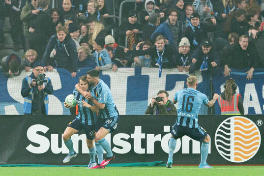 Djurgårdens Elias Andersson, Besard Sabovic och Victor