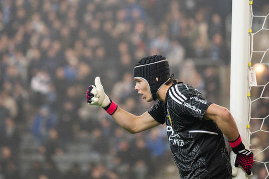 Djurgårdens målvakt Jacob Widell Zetterström