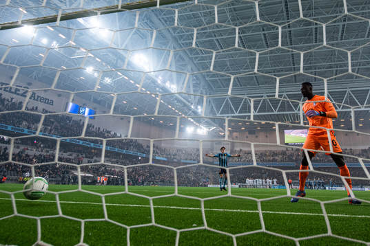 Djurgårdens Oliver Berg jublar