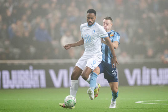 Malmö FFs Isaac Kiese Thelin och Djurgårdens Jesper