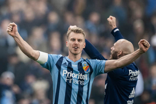 Djurgårdens Rasmus Schuller jublar