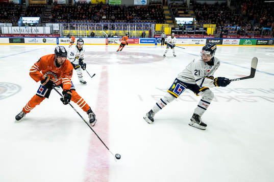 Karlskronas Jesper Frisell och Visby Romas Elias Lindström