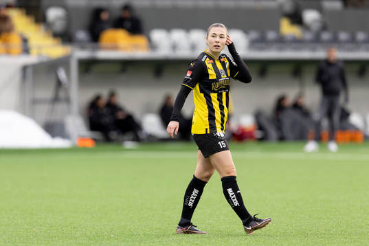 Häckens Alexandra Hellekant