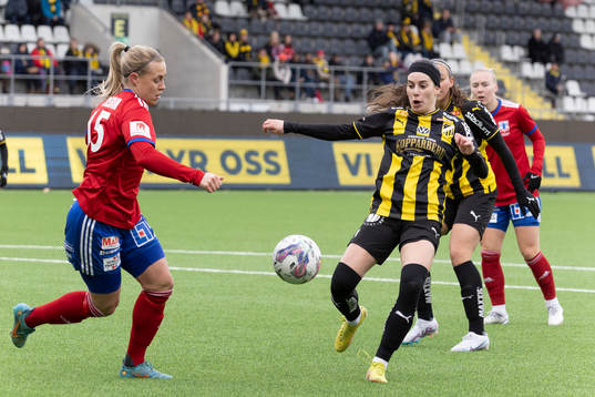 Vittsjös Nellie Persson och Häckens Clarissa Larisey