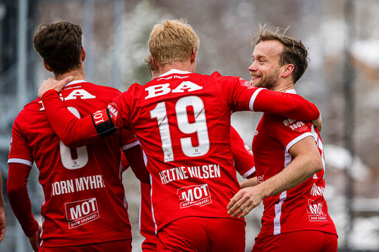 Bård Finne of Brann celebrates