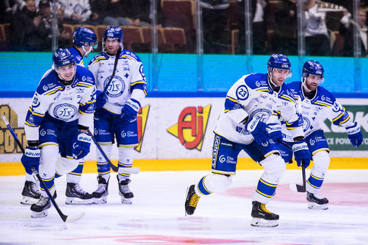 Leksands Mikael Ruohomaa jublar