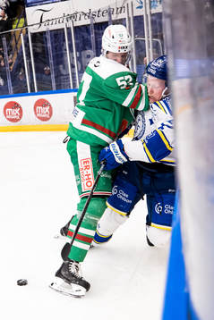 Rögles Vojtech Mozik och Leksands Kalle Östman