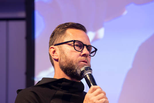 Huvudtränare A-lag Dam Peter Svanström