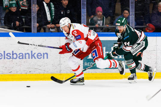 Västerviks Anton Schagerberg och Tingsryds Jonatan Harju