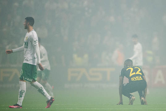 AIKs Aboubakar Keita har ont