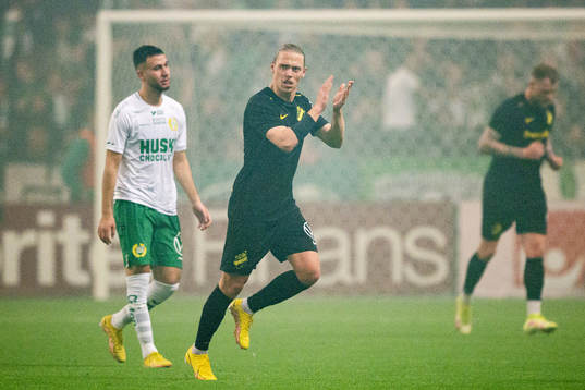 Hammarbys Abdelrahman Saidi deppar och AIKs Viktor Fischer