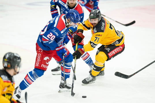 Oskarshamns Hynek Zohorna och Luleås Linus Fröberg