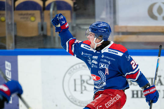 Oskarshamns Lukas Pilö jublar